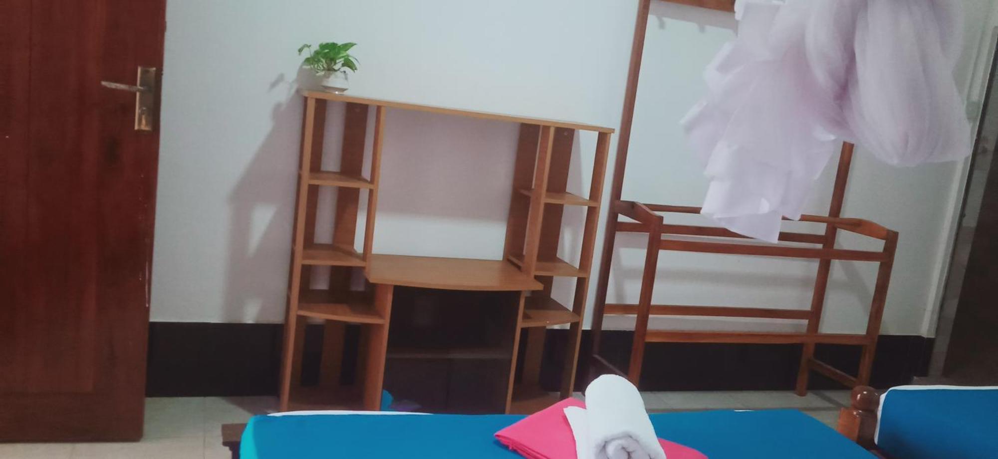 Sidhangana Home Stay أنرادابورام المظهر الخارجي الصورة